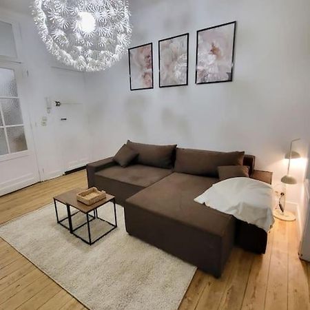 Appartement Style Haussmannien 1 Bedroom Brussels Exterior photo